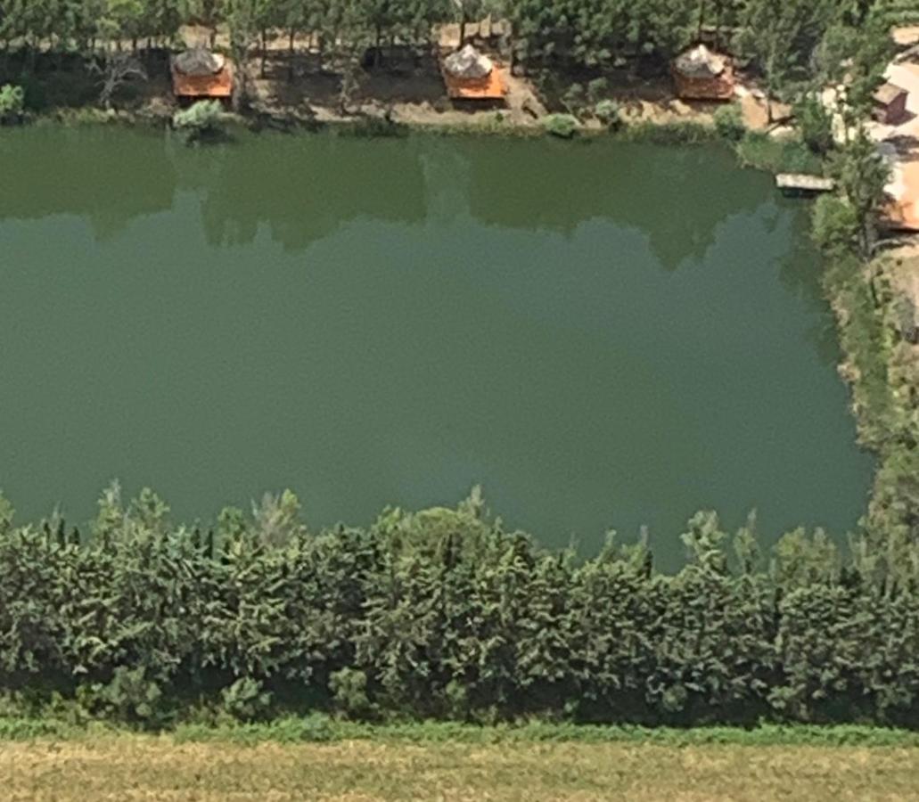 Agriturismo La Fontanella & Glamping Suvereto Bagian luar foto