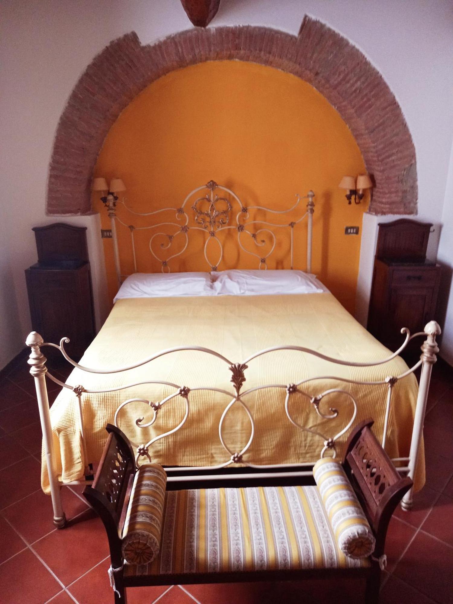 Agriturismo La Fontanella & Glamping Suvereto Bagian luar foto