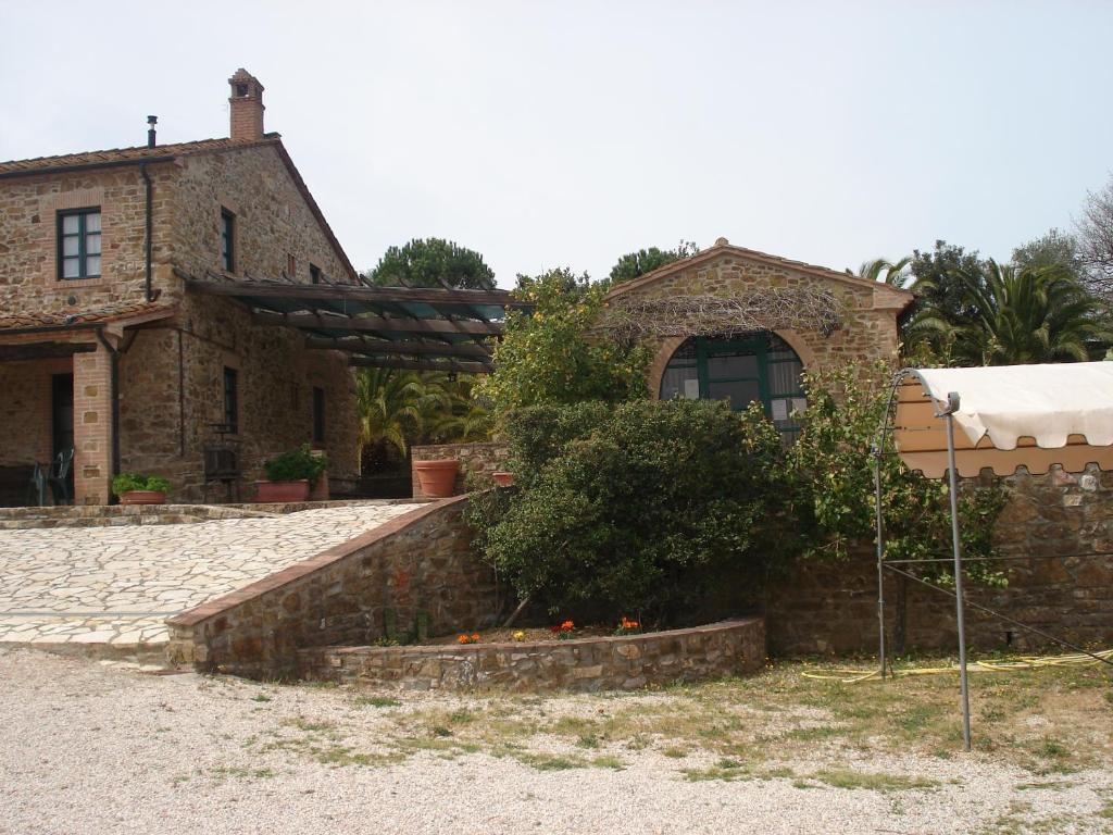 Agriturismo La Fontanella & Glamping Suvereto Bagian luar foto